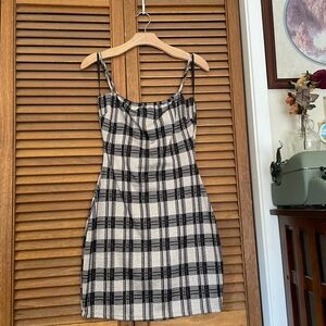 ✨ Windsor Plaid Bodycon Mini Dress ✨
